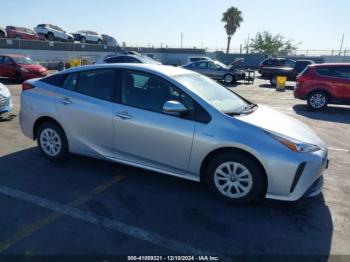  Salvage Toyota Prius