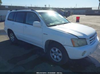  Salvage Toyota Highlander