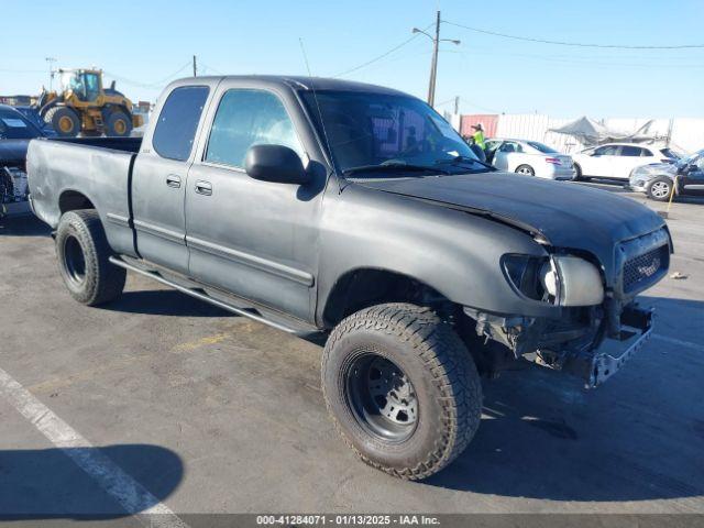  Salvage Toyota Tundra