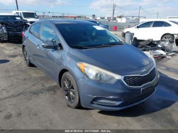  Salvage Kia Forte