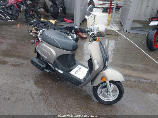  Salvage Kymco Usa Inc Compagno