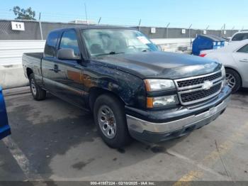  Salvage Chevrolet Silverado 1500