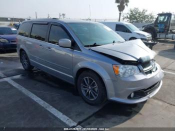  Salvage Dodge Grand Caravan