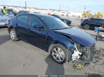  Salvage Mazda Mazda3