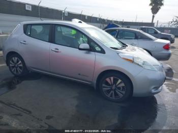  Salvage Nissan LEAF