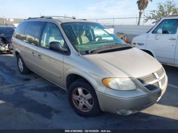  Salvage Dodge Grand Caravan