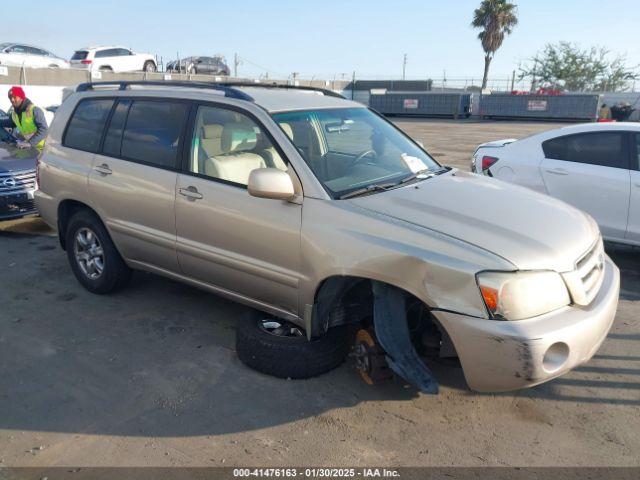  Salvage Toyota Highlander