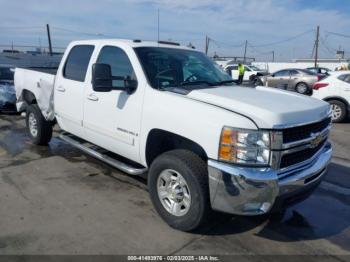  Salvage Chevrolet Silverado 2500