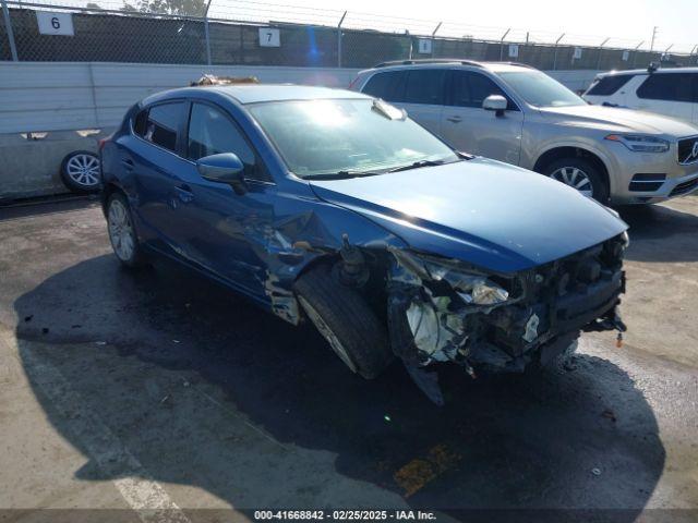  Salvage Mazda Mazda3