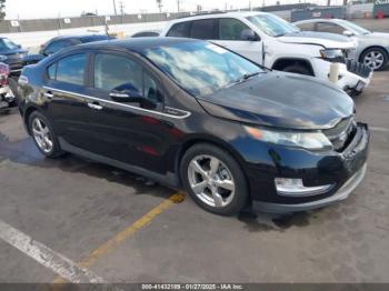  Salvage Chevrolet Volt