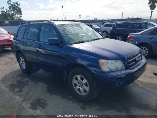  Salvage Toyota Highlander