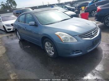  Salvage Nissan Altima