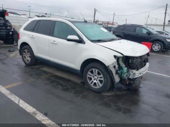  Salvage Ford Edge