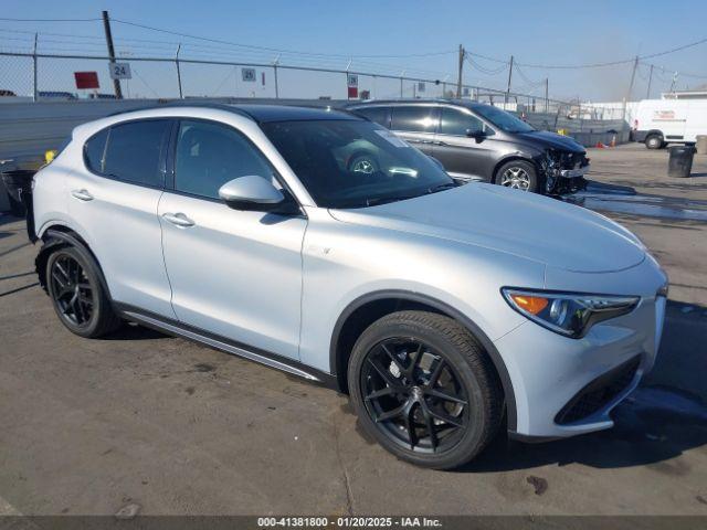  Salvage Alfa Romeo Stelvio