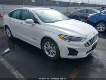  Salvage Ford Fusion