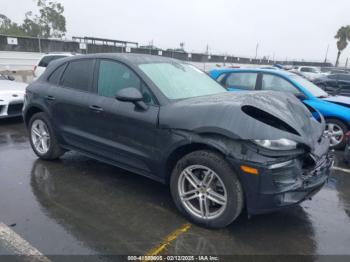  Salvage Porsche Macan