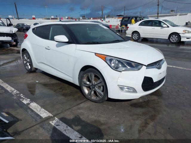  Salvage Hyundai VELOSTER