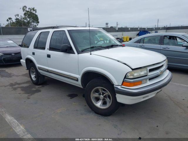  Salvage Chevrolet Blazer