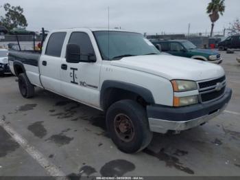  Salvage Chevrolet Silverado 2500