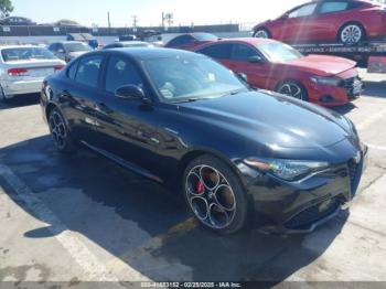  Salvage Alfa Romeo Giulia