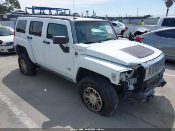  Salvage HUMMER H3 Suv