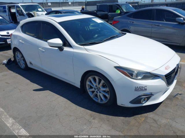  Salvage Mazda Mazda3