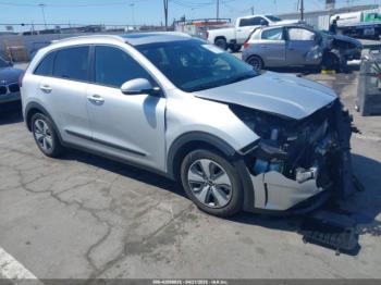  Salvage Kia Niro