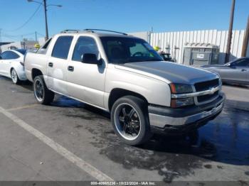  Salvage Chevrolet Avalanche 1500