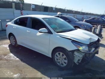  Salvage Kia Rio