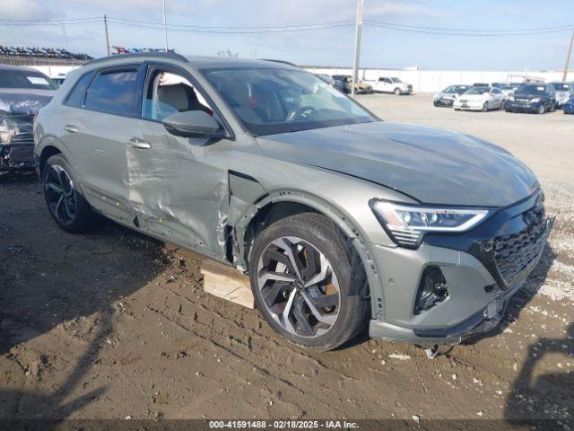  Salvage Audi Q8