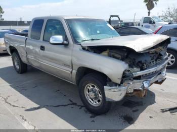  Salvage Chevrolet Silverado 2500
