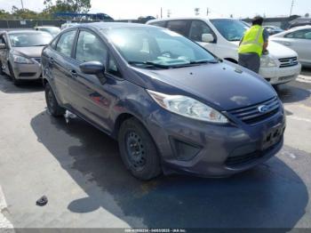  Salvage Ford Fiesta