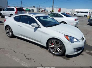  Salvage Hyundai Genesis