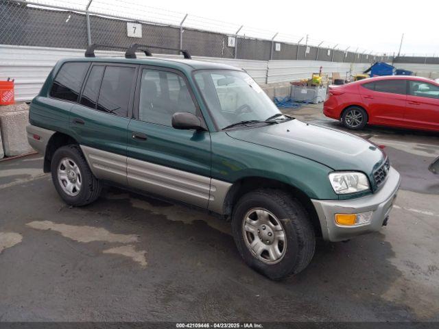  Salvage Toyota RAV4