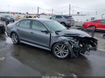  Salvage Volkswagen Passat