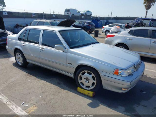  Salvage Volvo S90