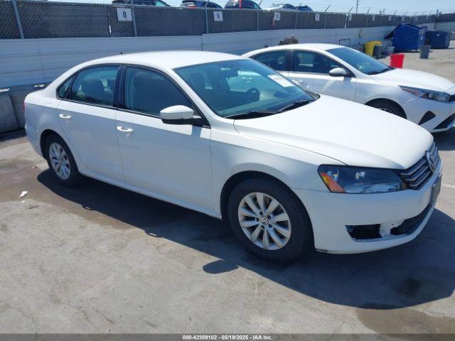  Salvage Volkswagen Passat