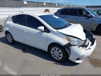  Salvage Toyota Prius c