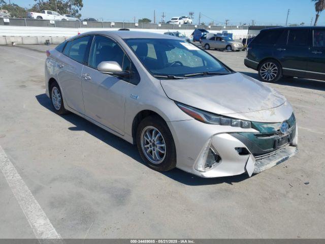  Salvage Toyota Prius Prime