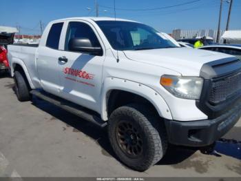  Salvage Toyota Tundra