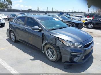  Salvage Kia Forte