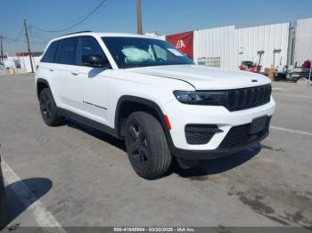  Salvage Jeep Grand Cherokee