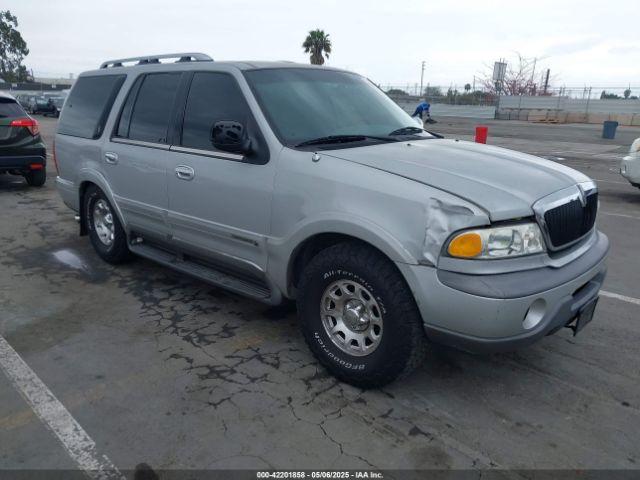  Salvage Lincoln Navigator