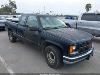  Salvage Chevrolet C1500