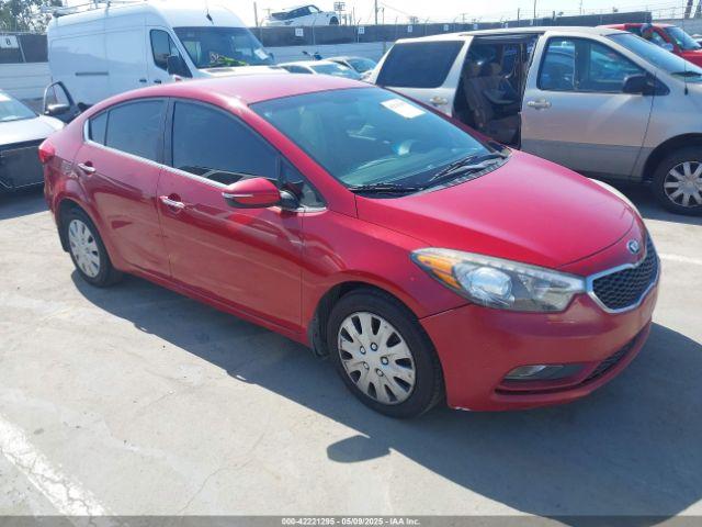  Salvage Kia Forte