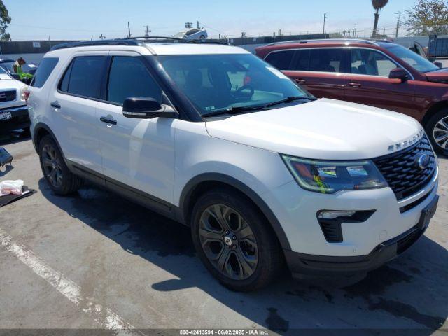  Salvage Ford Explorer