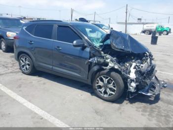  Salvage Kia Seltos