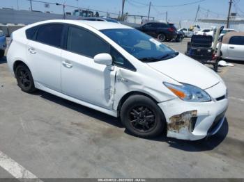  Salvage Toyota Prius