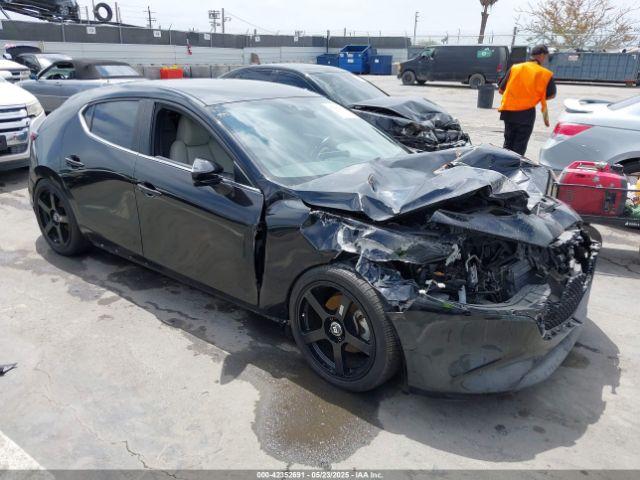  Salvage Mazda Mazda3 Hatchback