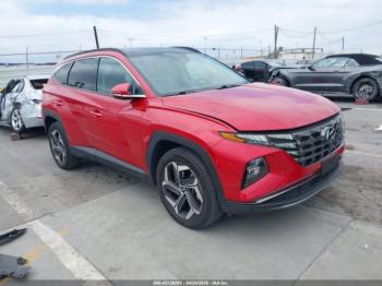  Salvage Hyundai TUCSON